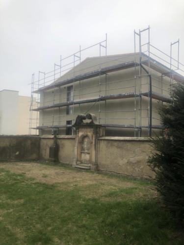 Stěrka před finální barvou